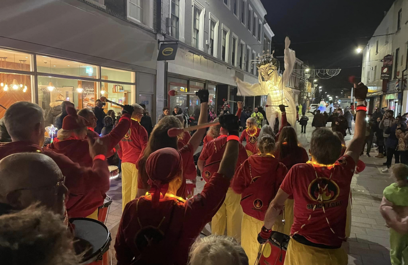 Dartford Festival of Light parade